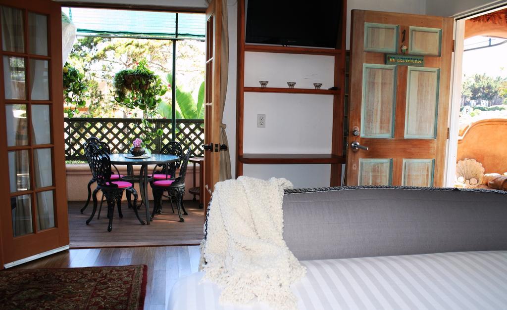 Les Artistes Inn Del Mar Room photo