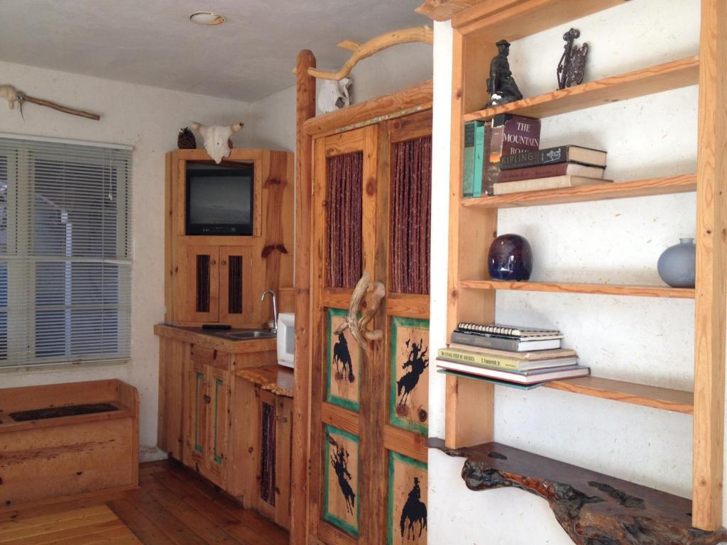 Les Artistes Inn Del Mar Room photo